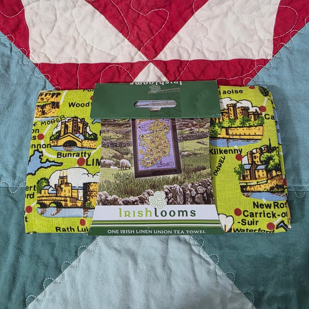 IrishLooms Island of Ireland Linen Union Tea Towel Green Souvenir Map NIP